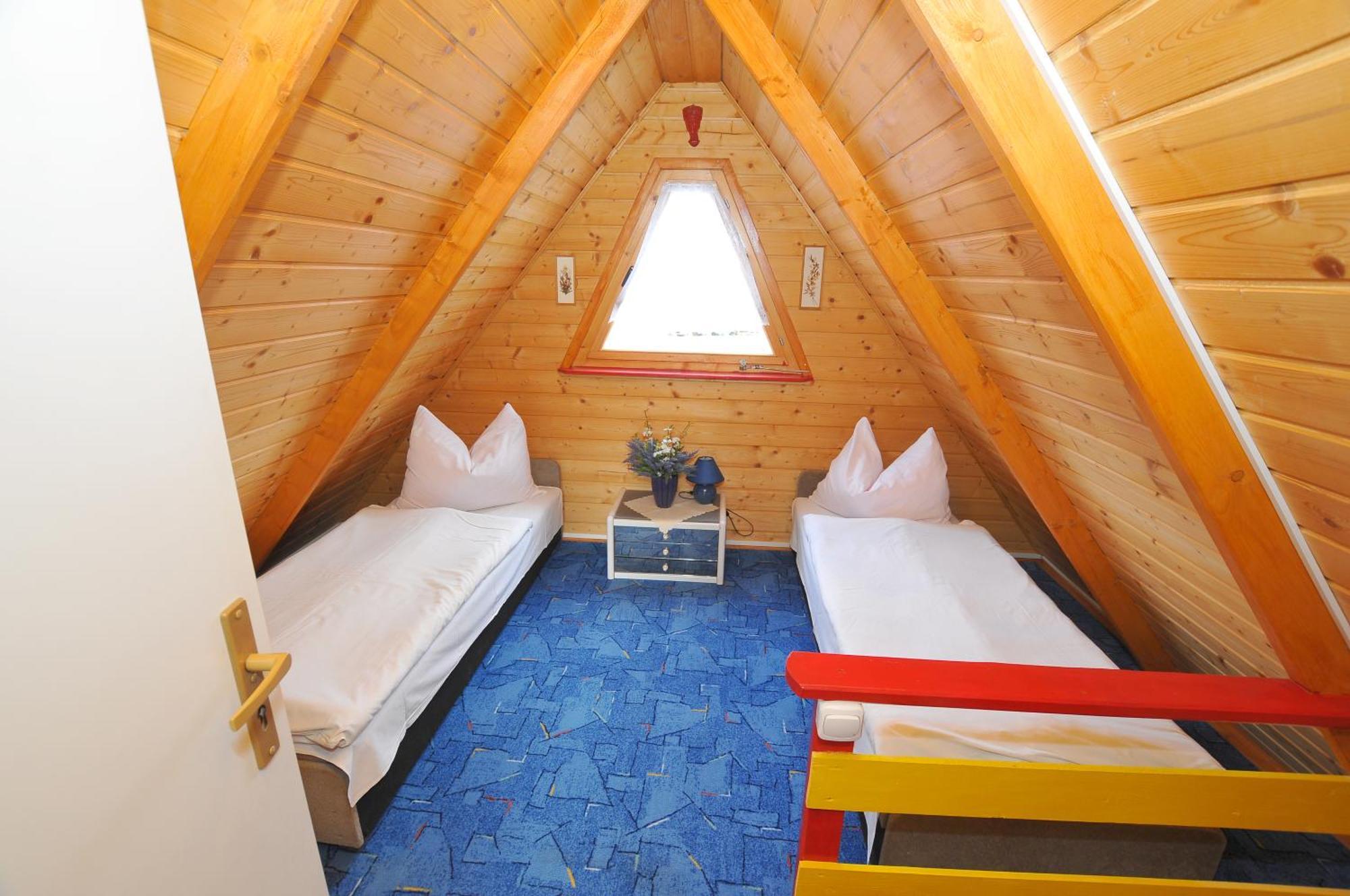 Osrodek Wczasowy Domino Bis Apartment Dzwirzyno Room photo