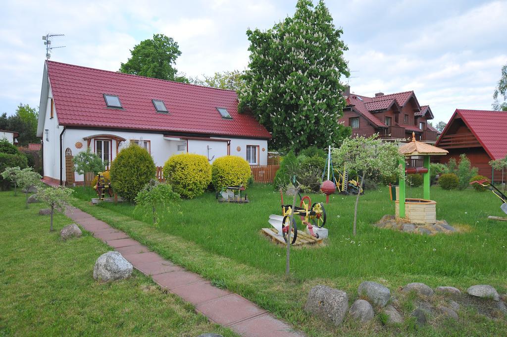 Osrodek Wczasowy Domino Bis Apartment Dzwirzyno Exterior photo