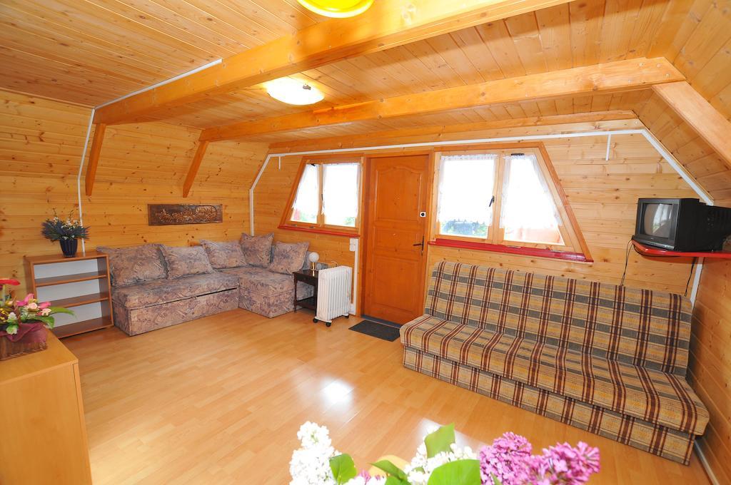 Osrodek Wczasowy Domino Bis Apartment Dzwirzyno Room photo