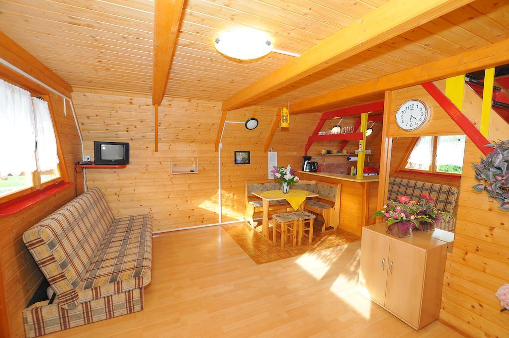 Osrodek Wczasowy Domino Bis Apartment Dzwirzyno Room photo