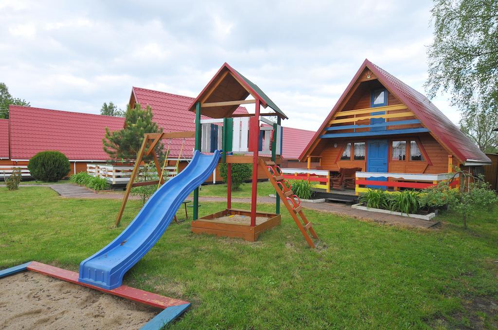 Osrodek Wczasowy Domino Bis Apartment Dzwirzyno Exterior photo
